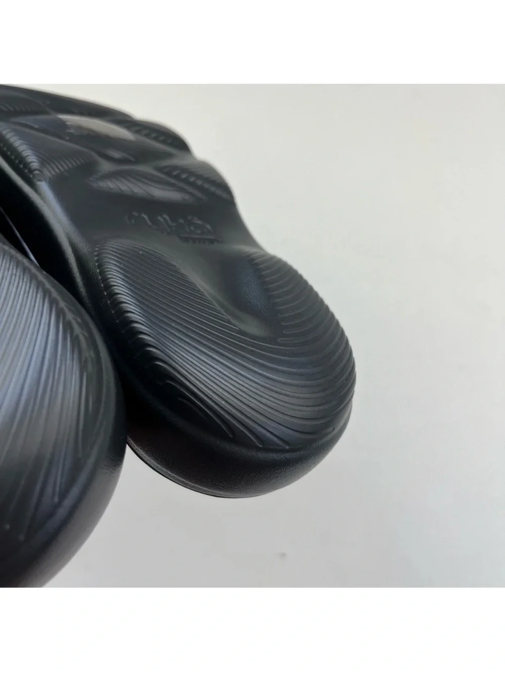 Ryka Cross-Band Recovery Slide Sandals 8-8.5